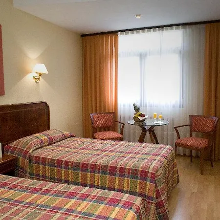 Unzaga Plaza 3* Éibar