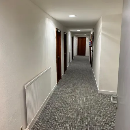 Unzaga Plaza 3* Éibar