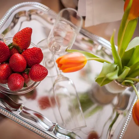 Unzaga Plaza Szálloda 3*