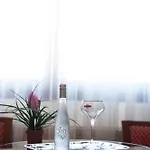 Unzaga Plaza Hotel