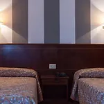 Unzaga Plaza 3* Éibar