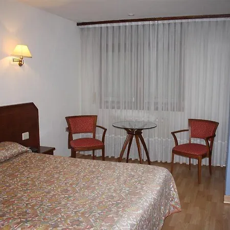 Hotel Unzaga Plaza Eibar