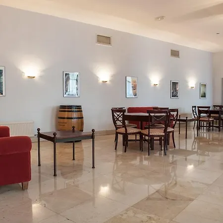 Otel Unzaga Plaza