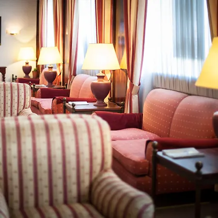 Otel Unzaga Plaza