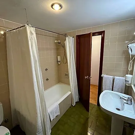 Unzaga Plaza 3* Éibar