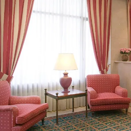 Hotell Unzaga Plaza 3*