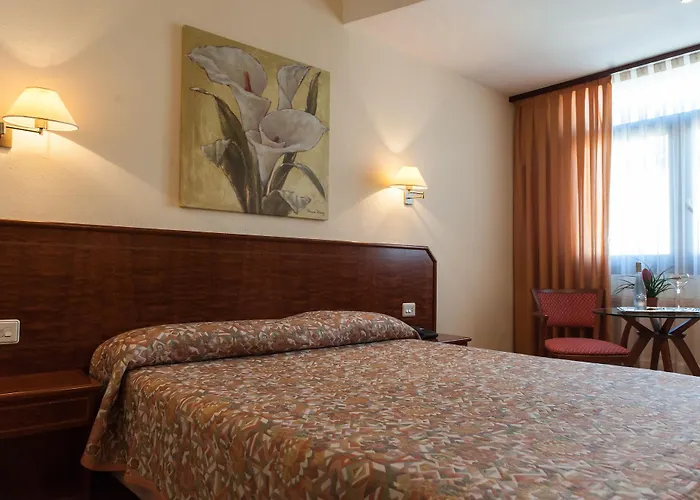 Hotel Unzaga Plaza Eibar